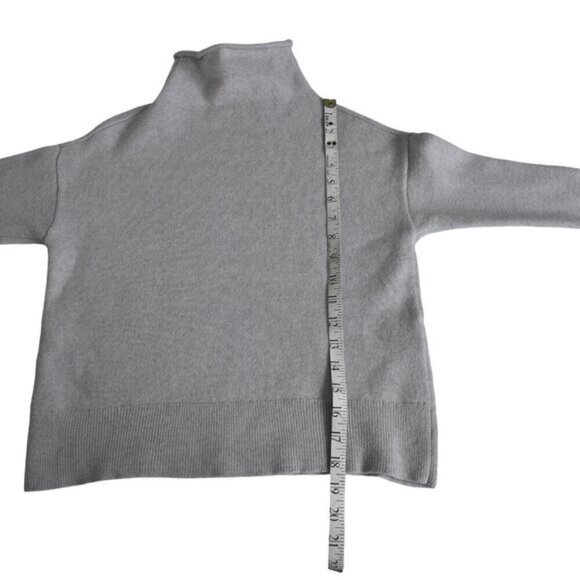 Aritzia Wilfred 100% Merino Wool Cyprie Sweater XS - Picture 11 of 11